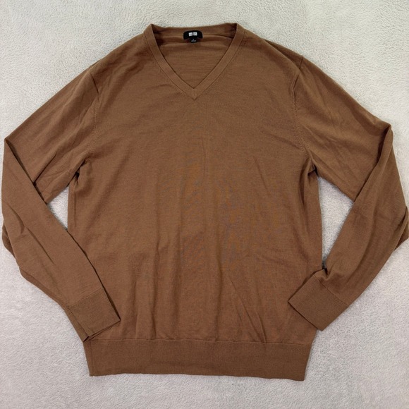 Uniqlo Other - Uniqlo Mens Large V-Neck Sweater Mens Brown 100% Wool 460935 Fine Knit Classic